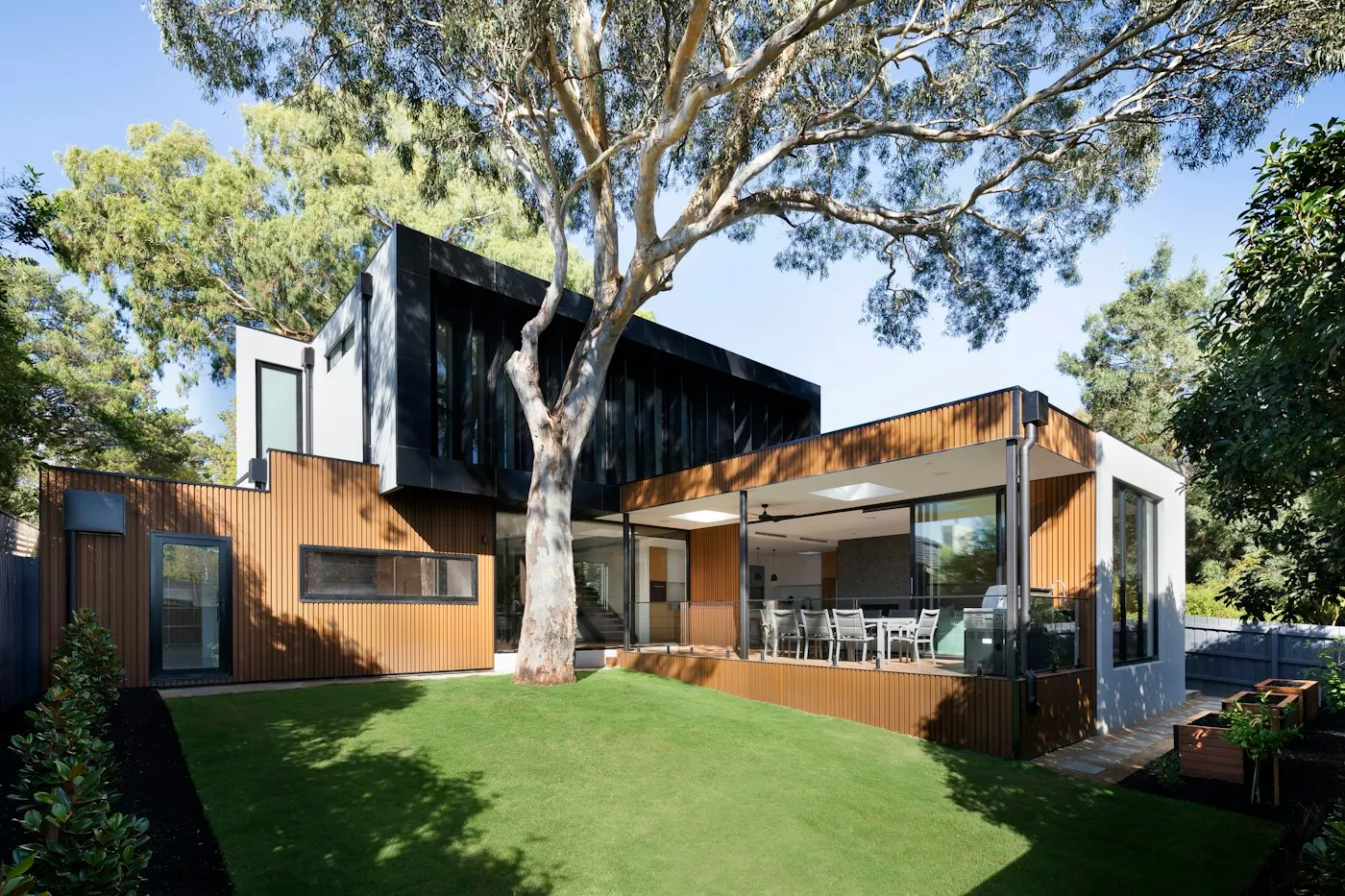 A private villa with an open-air sitting area